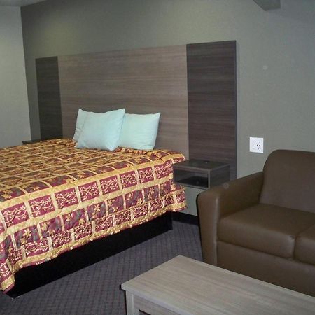 Scottish Inn And Suites Μπόμοντ Εξωτερικό φωτογραφία