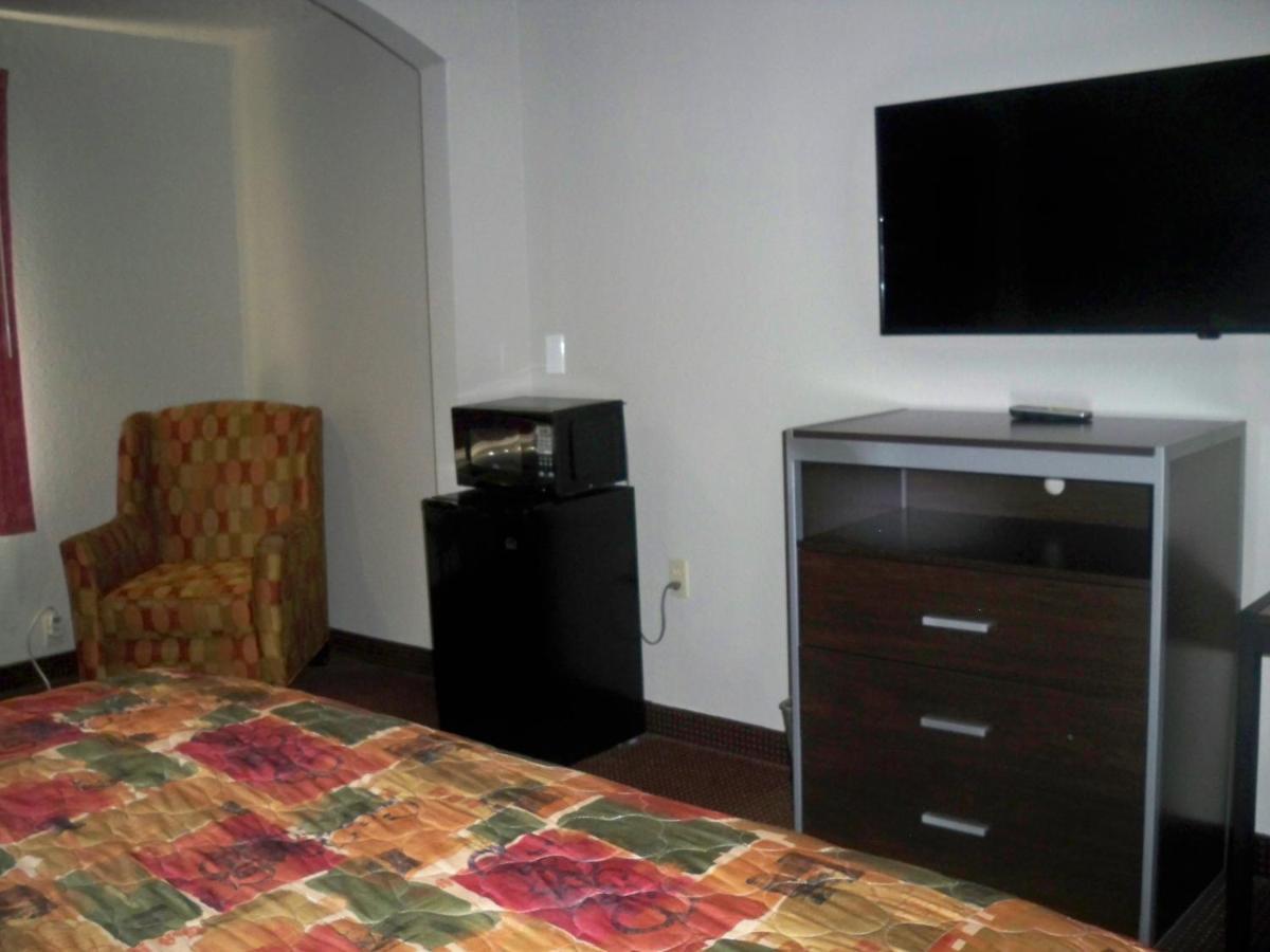 Scottish Inn And Suites Μπόμοντ Εξωτερικό φωτογραφία